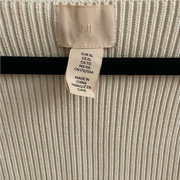 H&M Cream Ribbed Blouse - Picture 4 of 4